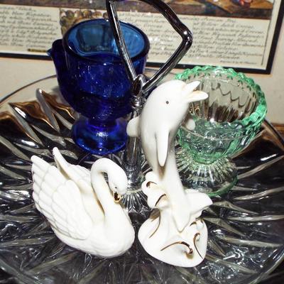 Sale Photo Thumbnail #108: SMALL PORCELAIN LENOX FIGURES