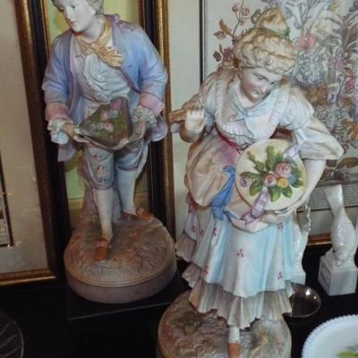 Sale Photo Thumbnail #107: 18TH C. MEISSEN CROSSED SWORDS BISQUE LARGE MAN & WOMAN LOVERS FIGURES (A COUPLE FINGER CHIPPED)