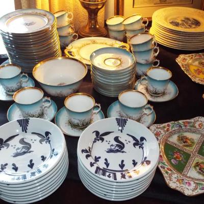 CHRISTINA CAMPBELL TAVERN SQUIRREL DISHES, DRESDEN AND BAVARIAN LARGE SET OF DINNERWARE