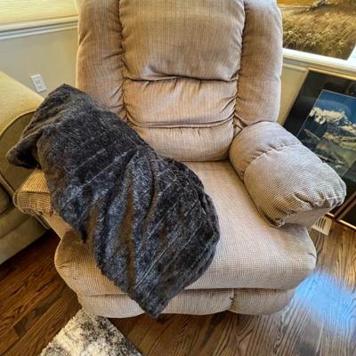 Sale Photo Thumbnail #154