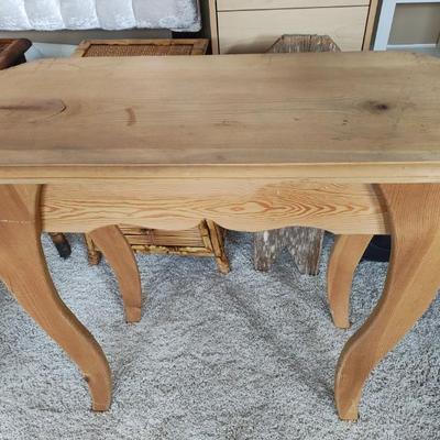 Ethan Allen Console/Sofa Table
