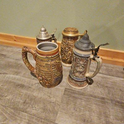 4 Steins