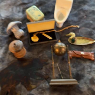 Assortment Of Bedroom Decor & Jewelry