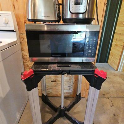 3 Small Kitchen Appliances & More