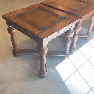 2 Wood Side Tables 