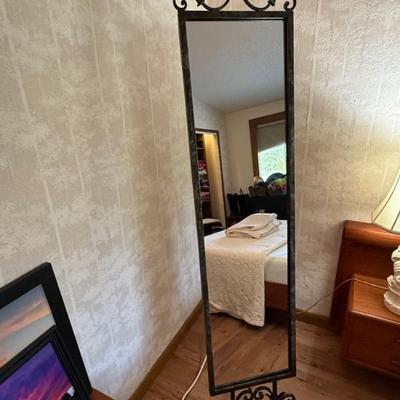 Sale Photo Thumbnail #337