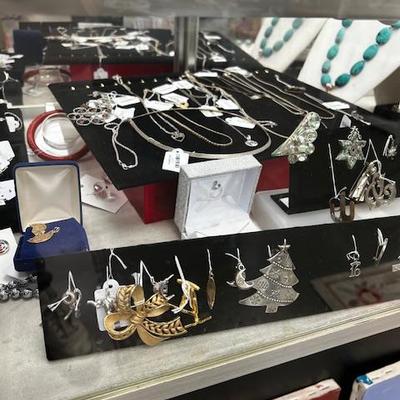 Sale Photo Thumbnail #34