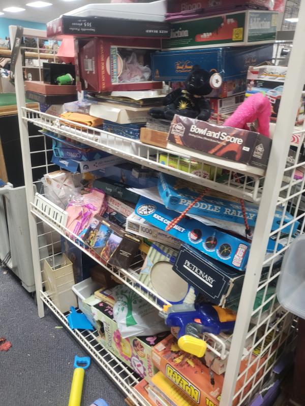 Sale Photo Thumbnail #377