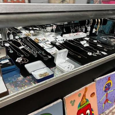 Sale Photo Thumbnail #22