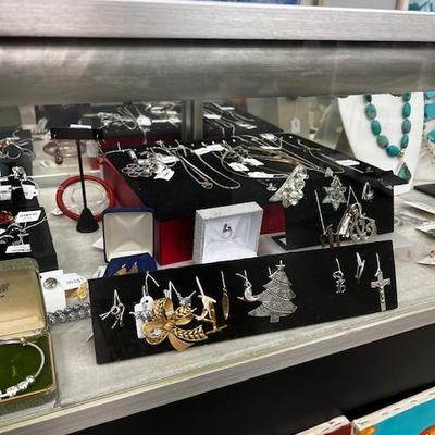 Sale Photo Thumbnail #21