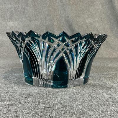 CAESAR CRYSTAL BOHEMIAE Gothic Large Canistrum In Azure