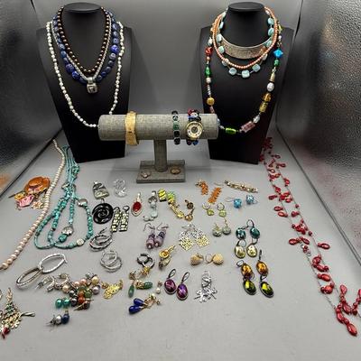  Beads And Bling Costume Jewelry Lot 