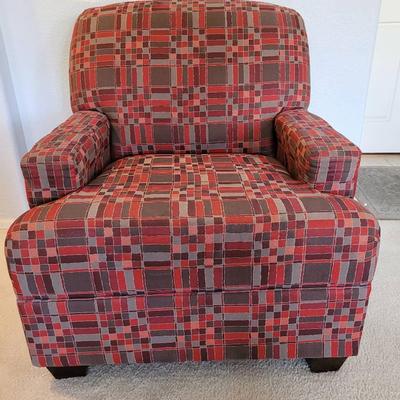 Brolin Arm Chair