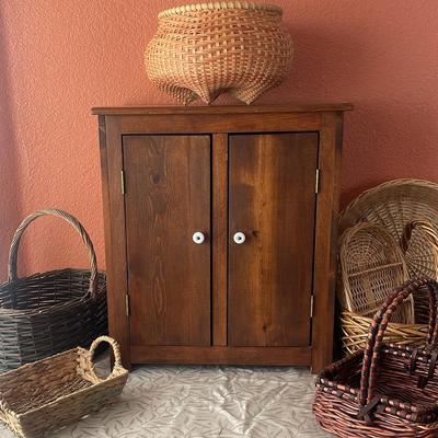 Side Table And Baskets 