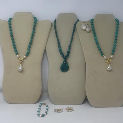 Turquise And Pearl Necklaces  