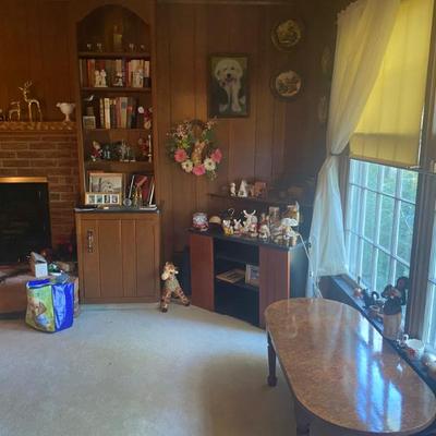 Sale Photo Thumbnail #28: Estate Sales By Olga in Mountainside, NJ