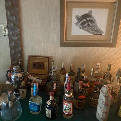 Sale Photo Thumbnail #46: Estate Sales By Olga in Mountainside, NJ