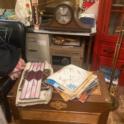 Sale Photo Thumbnail #122: Estate Sales By Olga in Mountainside, NJ