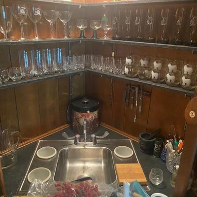 Sale Photo Thumbnail #33: Estate Sales By Olga in Mountainside, NJ