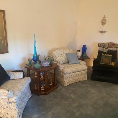 Sale Photo Thumbnail #18: Estate Sales By Olga in Mountainside, NJ