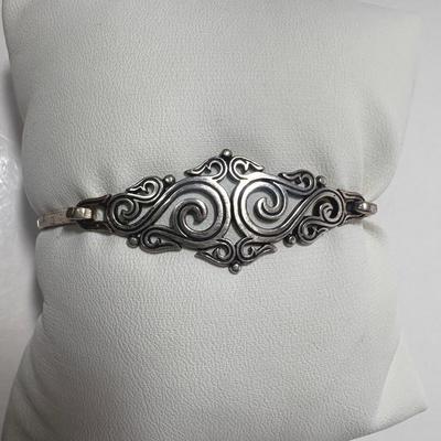 James Avery Retired Sterling Silver Sorrento Hook On Bracelet