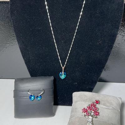Crystal Heart Shape Sterling Jewelry Set & Floral Pendant