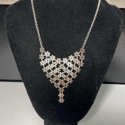 Daisy Bib Sterling Silver Necklace