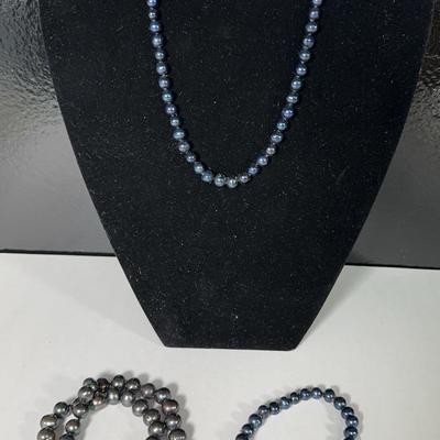 Tahitian Pearl Necklace & Bracelets