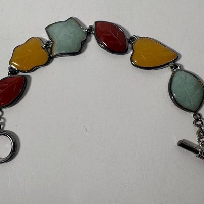 Heng Ngai Sterling Silver Carved Jade Leaves Bracelet