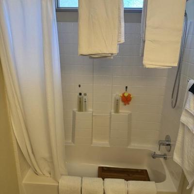 Sale Photo Thumbnail #143