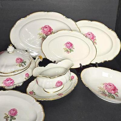 Hutschenreuther "The Dundee" China Serving Dishes (7): Platters, Vegetable Bowls, Gravy