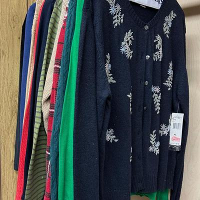 Womens XL  Sweaters (Most New W/ Tags) - Tommy Hilfiger, Karen Scott, Evan Picone & More