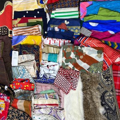 Scarves & More (lot1) 