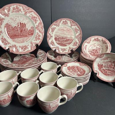 Johnson Brothers Old Britian Castles Pink China Set - Service For 8- Each Place Setting 5-pieces