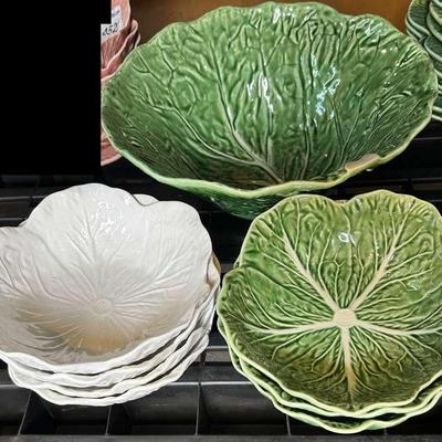 Bordallo Pinheiro Cabbage Salad Bowl 16.5”, 7 Salad Bowls 7”
