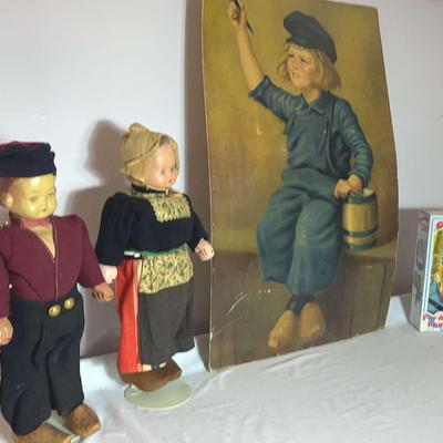 Vintage Dutch Boy And Girl Dolls