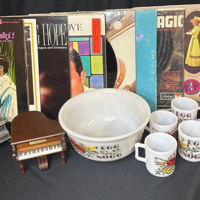 Vintage Anchor Hocking Violin Egg Nog Punch Set & Music!