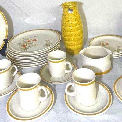 Charmcraft Stoneware Set & Charmcraft Plates W/ Flowers 