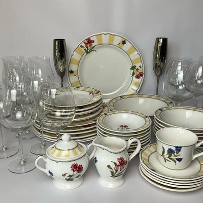 Floral Dinnerware and Glassware Set