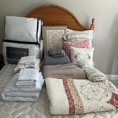 Comforter Sets With Pillows And Blankets  Full And Queen 