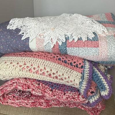 Cozy Quilt and Afghan Bundle