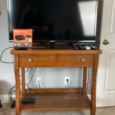 Element 42” TV, ROKU, & TV Stand 