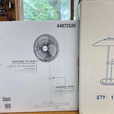 16-inch Diameter Pedestal Fan and Office Table Lamp