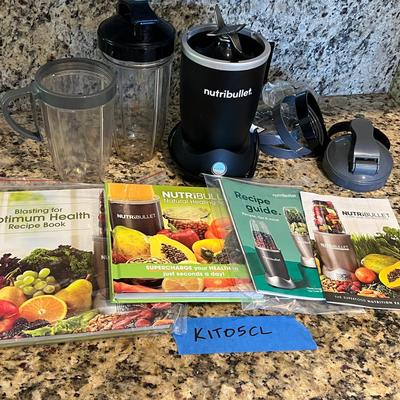 NutriBullet Blender with Extra Cups & Recipe Books
