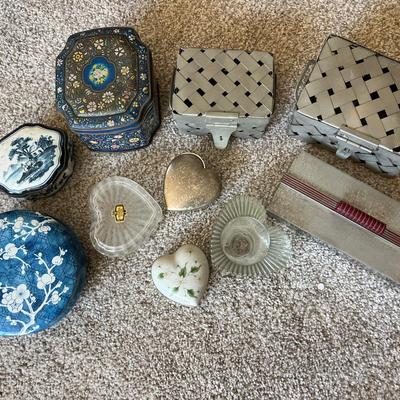 Vintage Tin & Trinket Box Collection – Mixed Heart & Lattice Designs