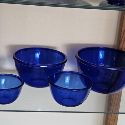 Cobalt Blue Mixing Bowl Nesting Set – Vintage Kitchenware