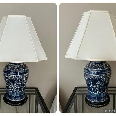 Asian Blue White Floral Ceramic Table Lamps Set of 2
