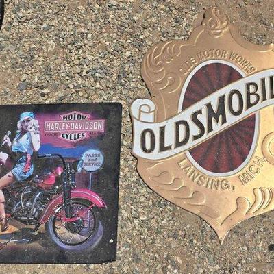 Sale Photo Thumbnail #150: #1642 • Oldsmobile and Harley Davidson Metal Signs
