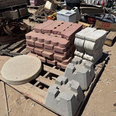 Sale Photo Thumbnail #338: #2442 • Pallet Of Bricks and Stone Pieces
