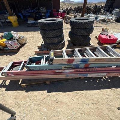 Sale Photo Thumbnail #262: #2232 • 4 A Frame Ladders
